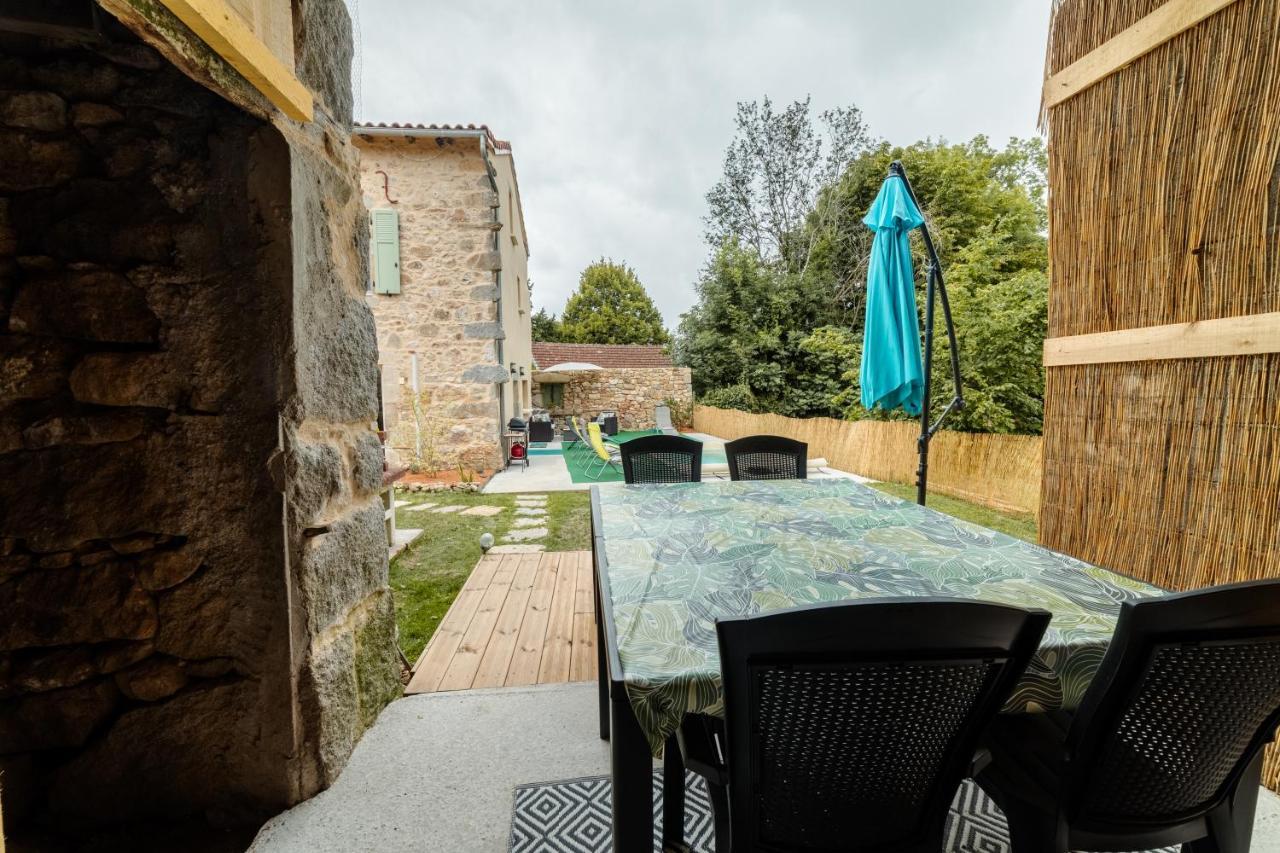 Le Gite De Romain Sanvensa Exterior photo