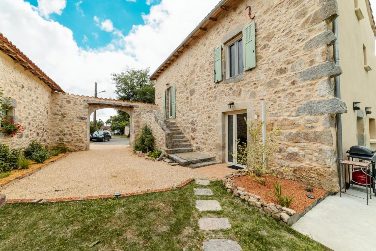 Le Gite De Romain Sanvensa Exterior photo