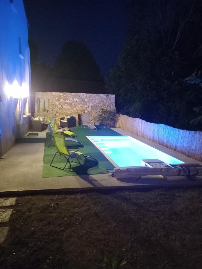 Le Gite De Romain Sanvensa Exterior photo