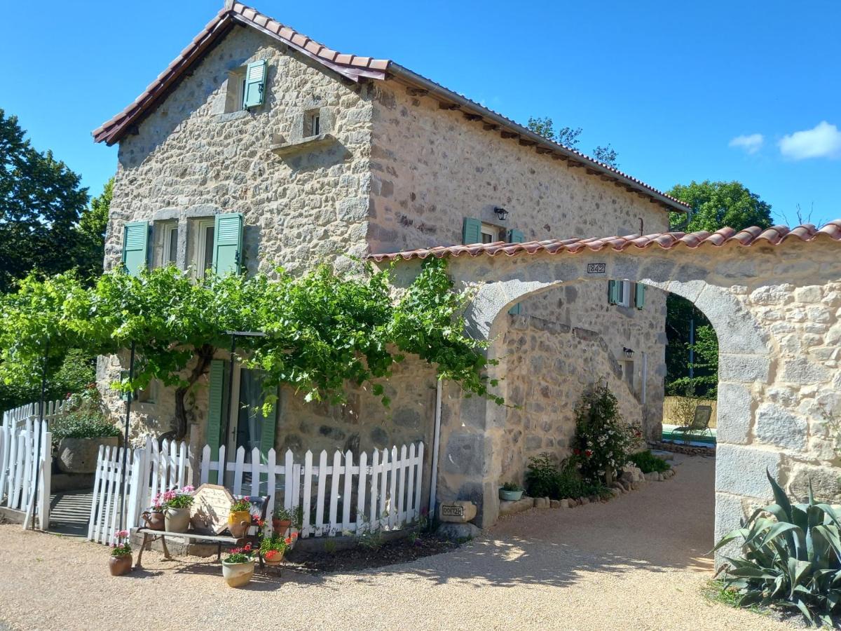 Le Gite De Romain Sanvensa Exterior photo